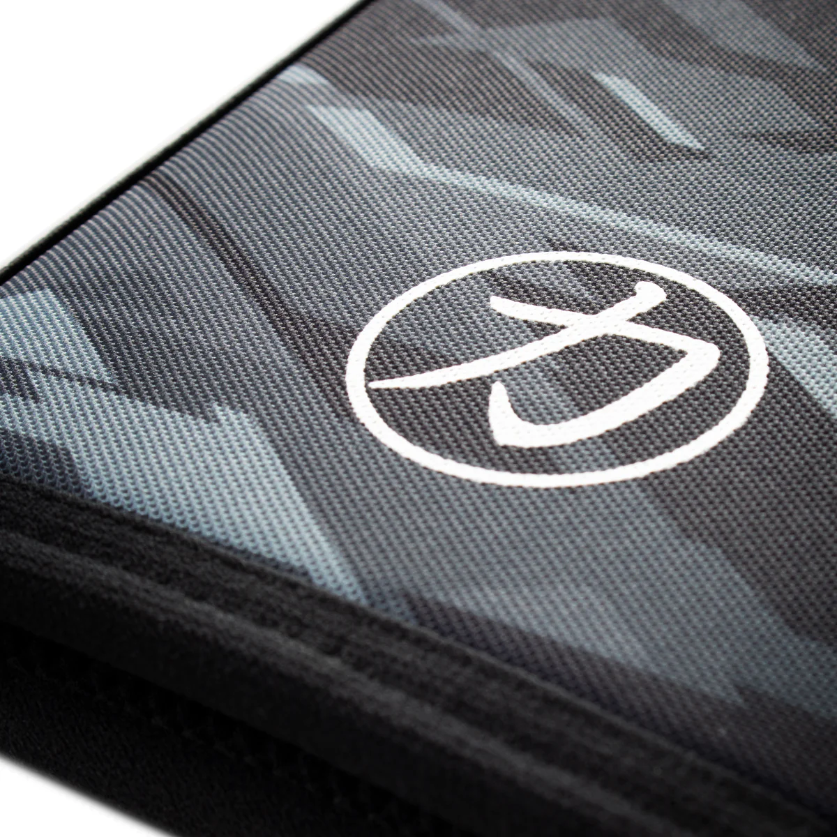 7mm Inferno Neoprene Knee Sleeves, Dark Camo - IPF Approved (Pair) - Image 3