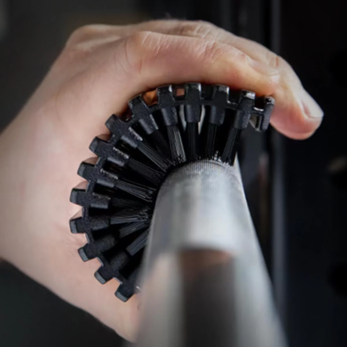 Barbell Brush – Cleaning Brush with Nylon Bristles - Image 2