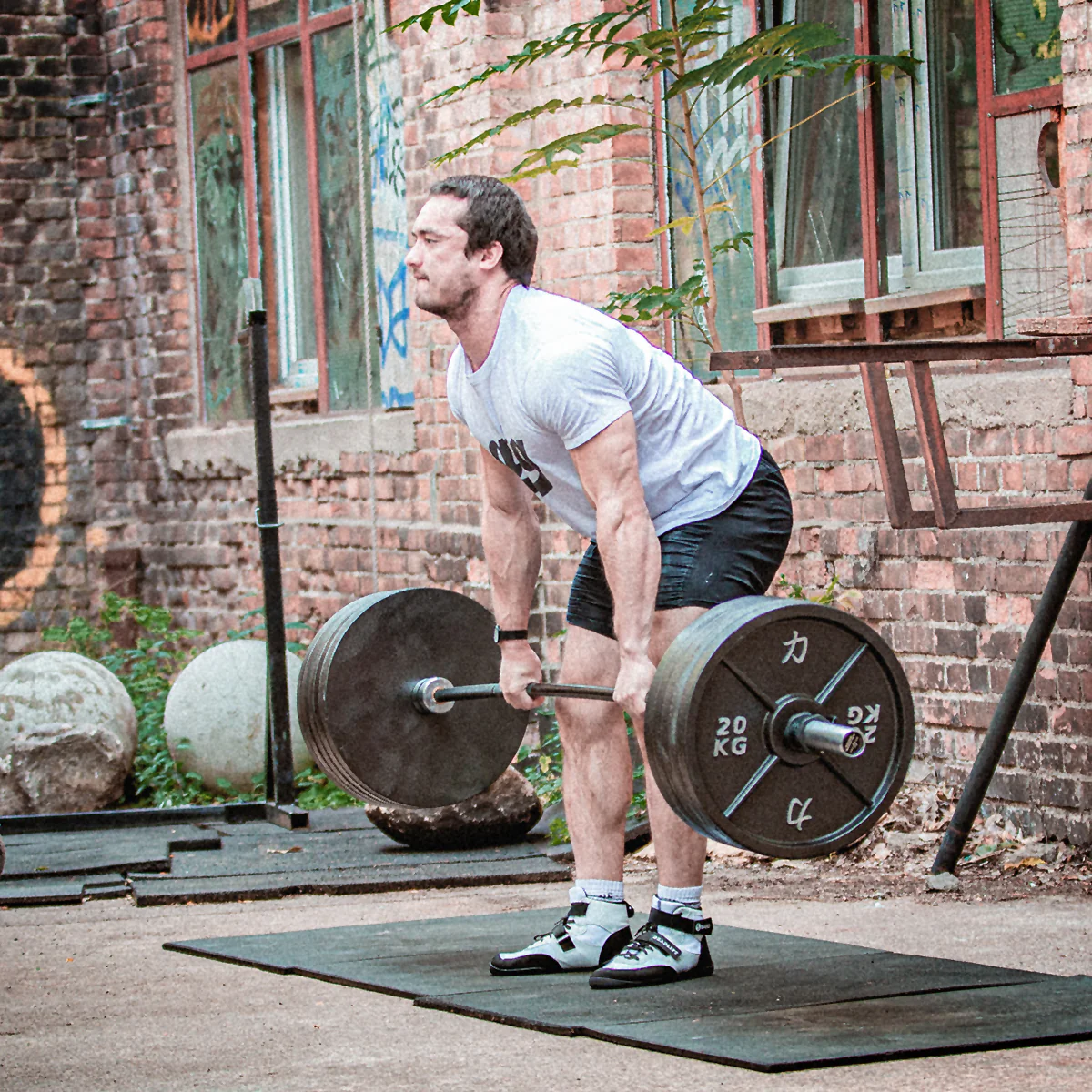 Bastard Deadlift Bar - Black Chrome Shaft - Image 6