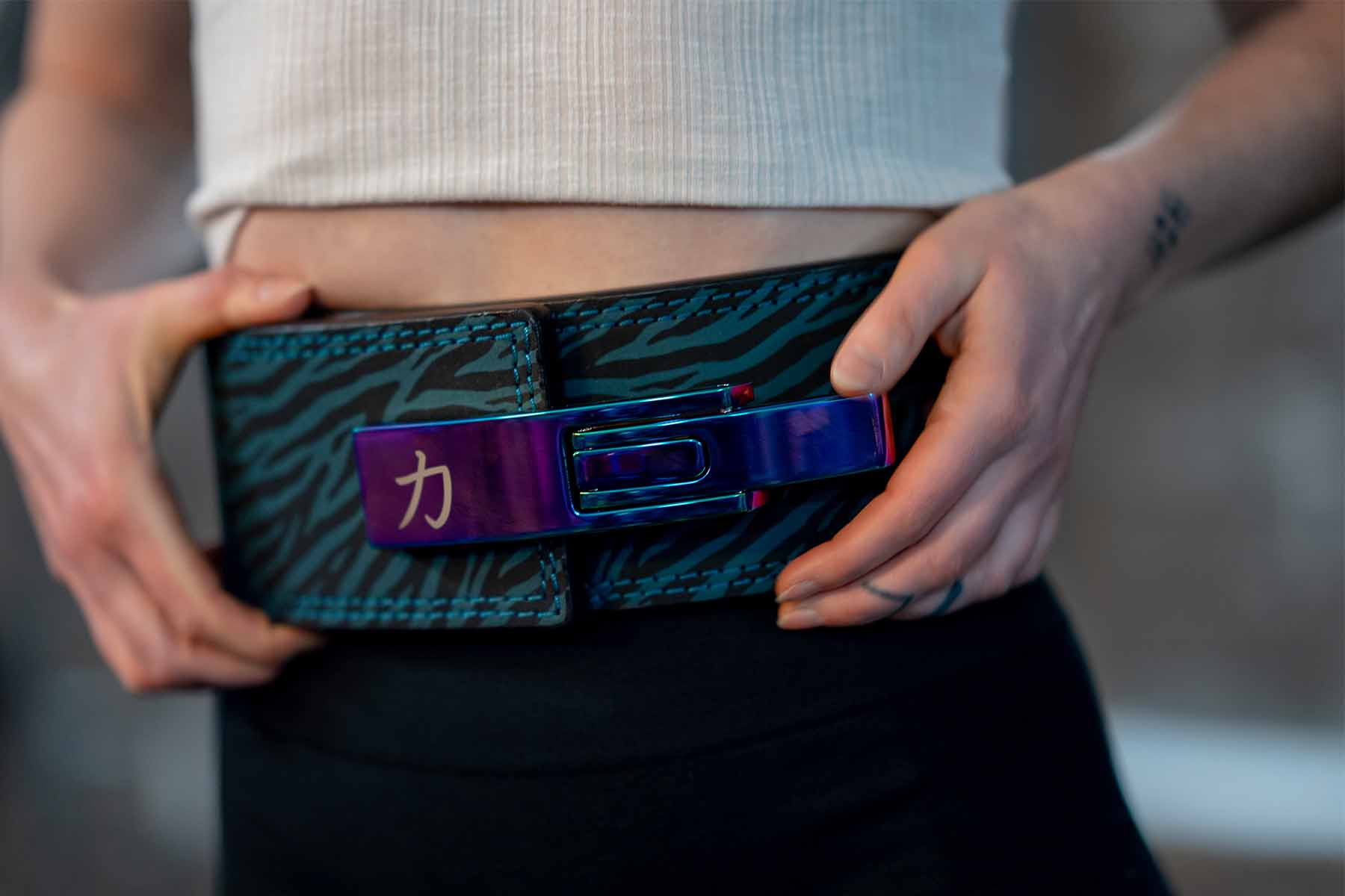 Blue Tiger Print Lever Belt, 10mm - IPF Approved - Image 9
