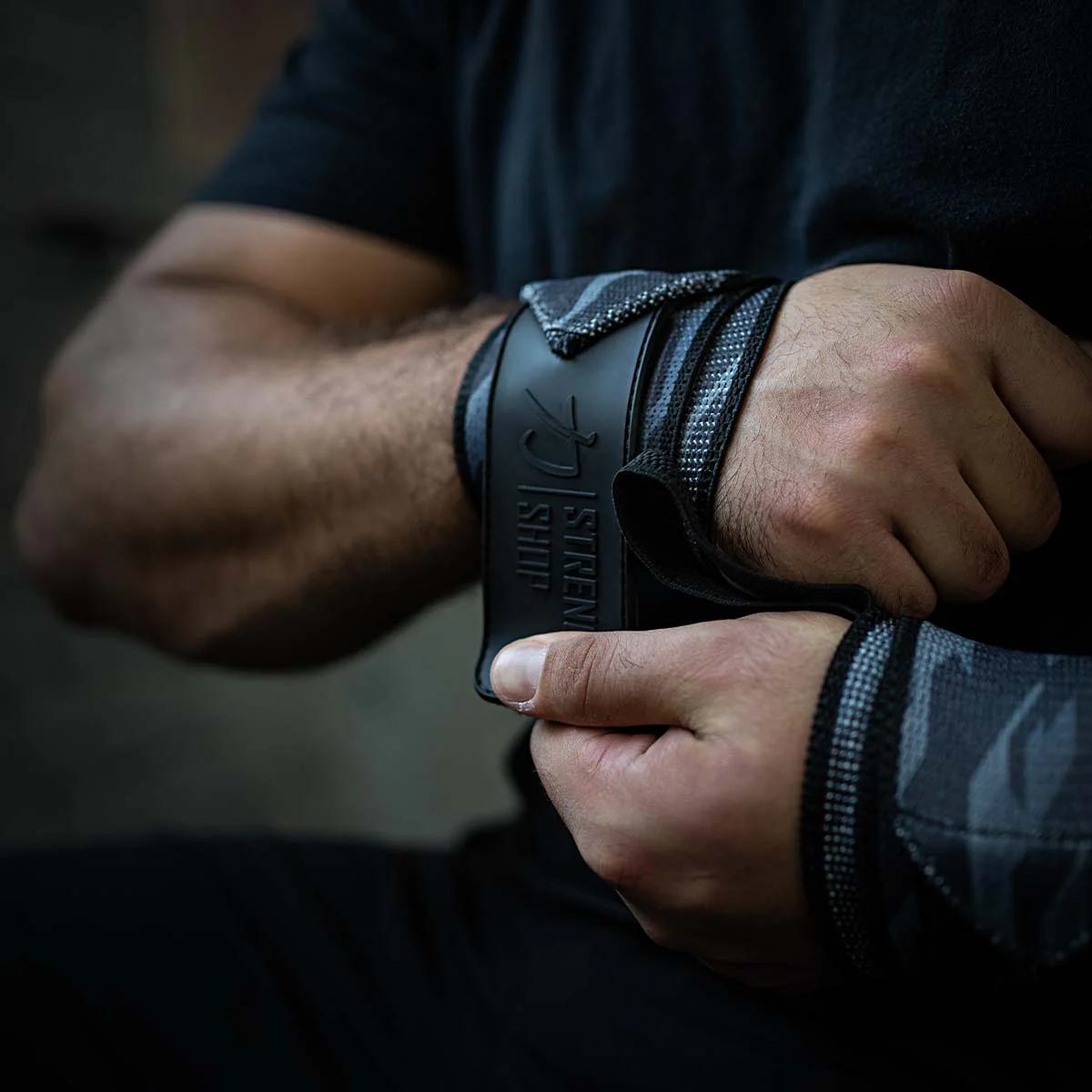 Heavy Wrist Wraps, Dark Camo, IPF Approved – 60cm/90cm - Image 6