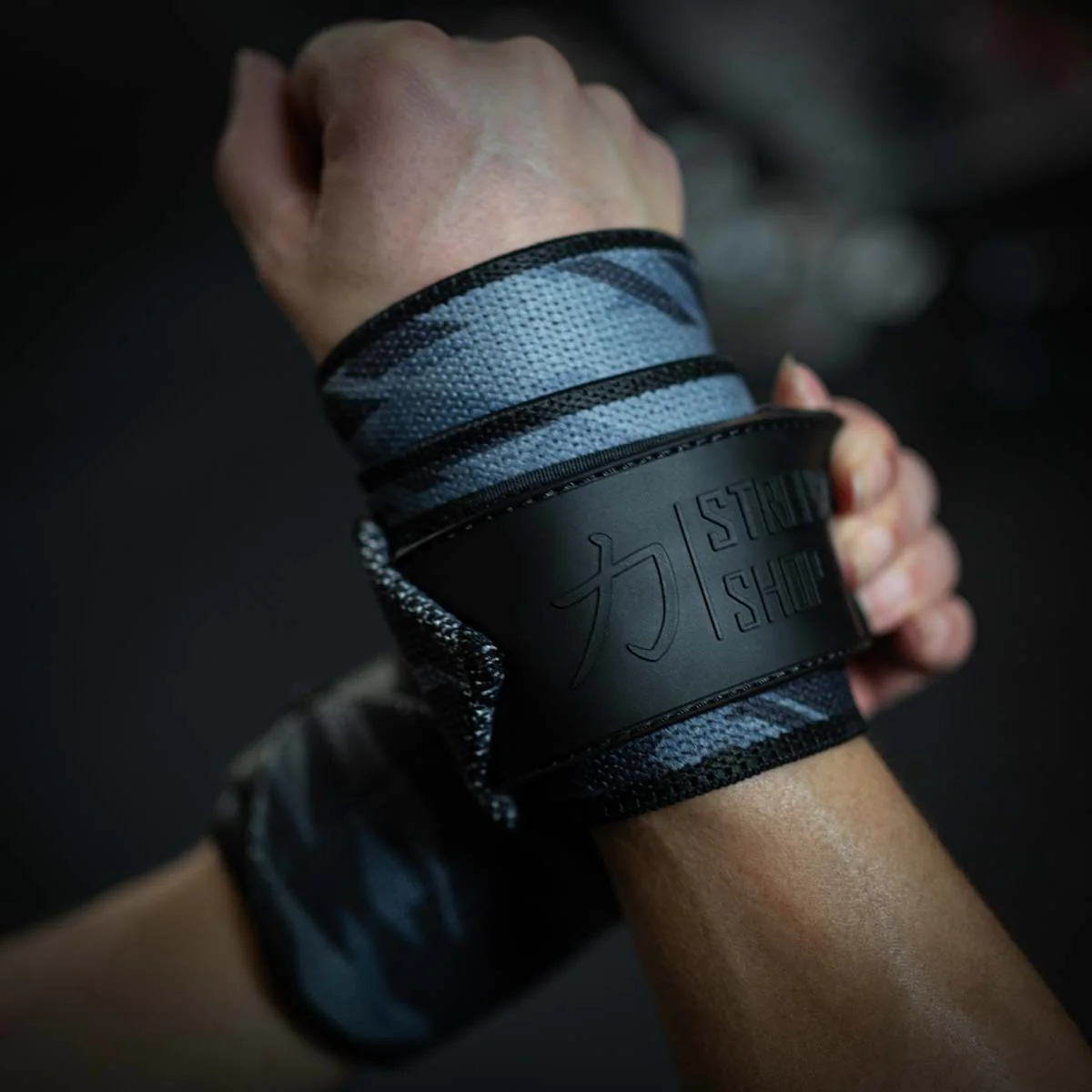 Heavy Wrist Wraps, Dark Camo, IPF Approved – 60cm/90cm - Image 7