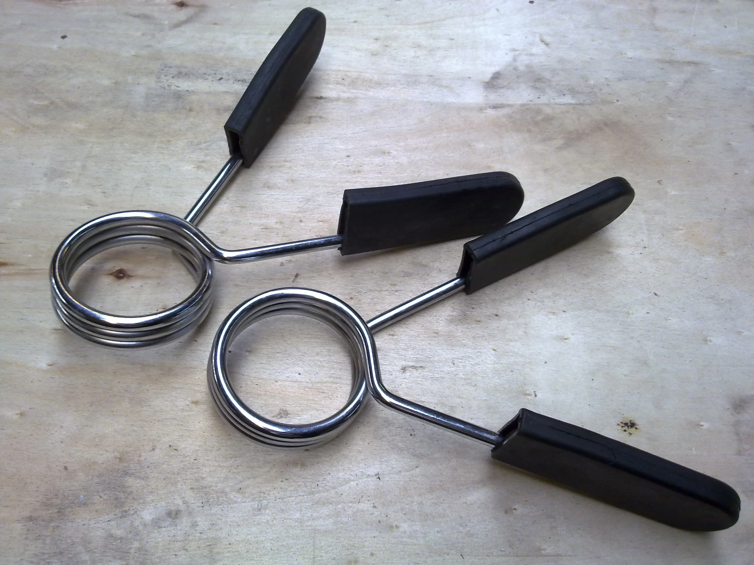 Olympic Spring Collars, With Rubber Coated Handles - 1 Pair - Image 2