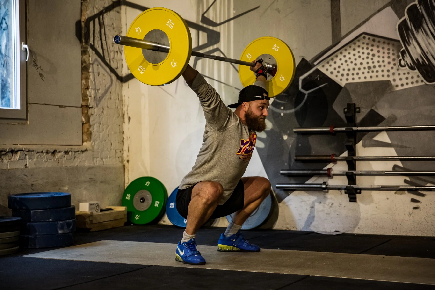 Riot Weightlifting Bar - Men's 20kg, IWF Specification - Image 8