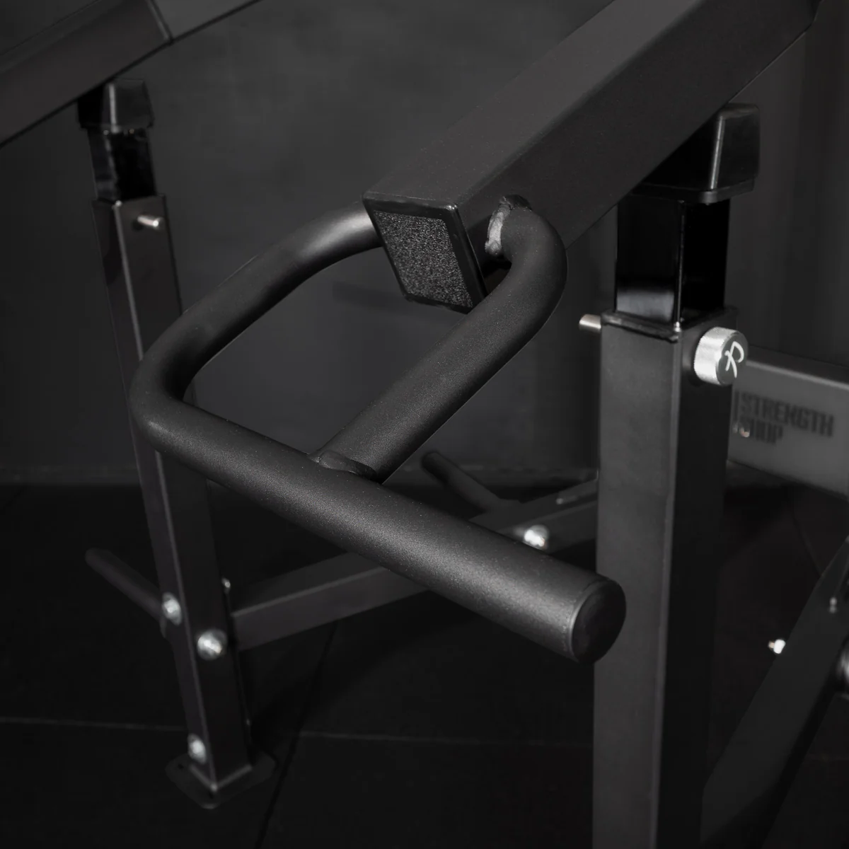 Viking Press – Strongman Shoulder Press Machine - Image 8